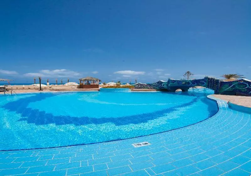 هتل Borg El Arab Beach Resort