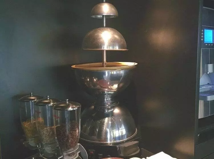 Brit Hotel Confort Nancy Lunéville