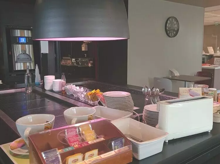 Brit Hotel Confort Nancy Lunéville