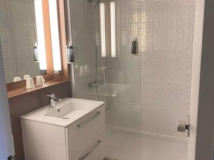 Brit Hotel Confort Nancy Lunéville