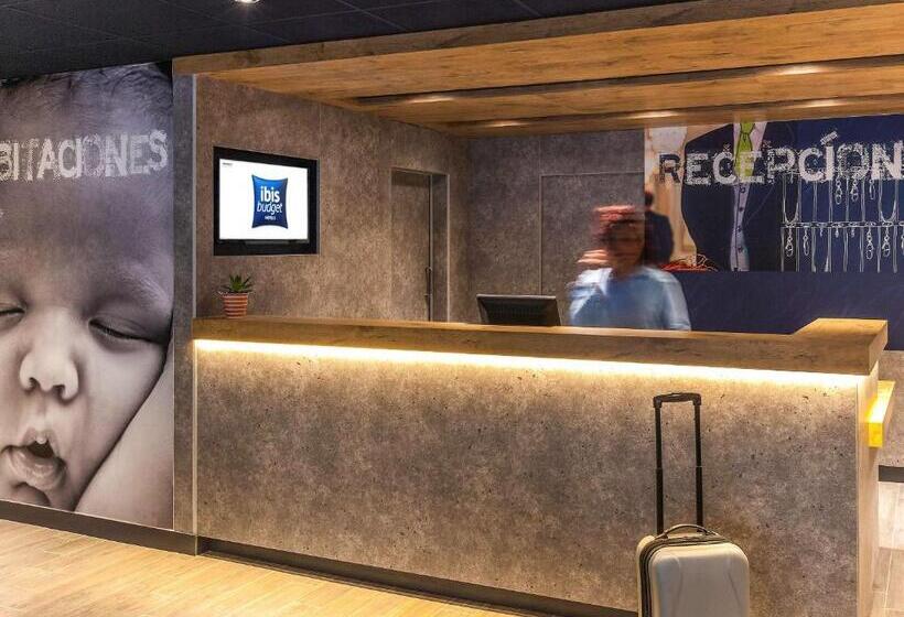 ホテル Ibis Budget Valencia Aeropuerto