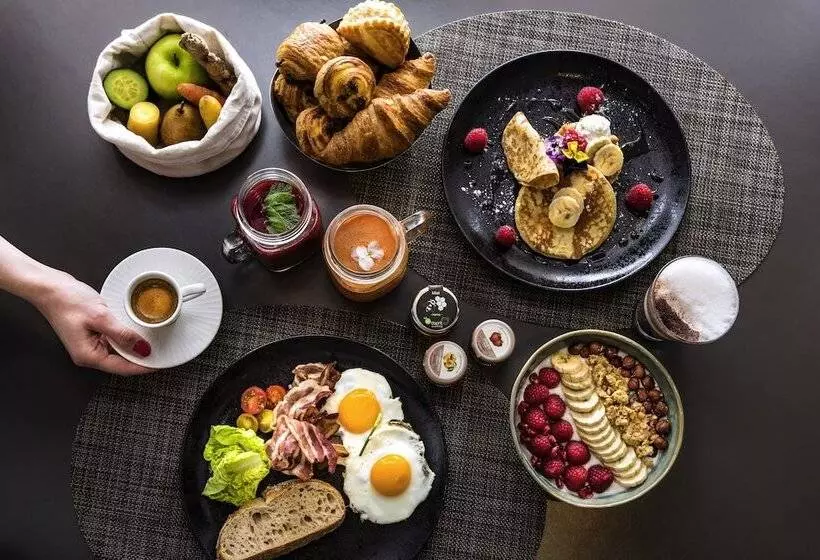 ホテル Pullman Paris La Defense