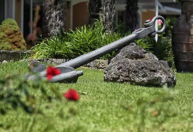 Отель West Garda