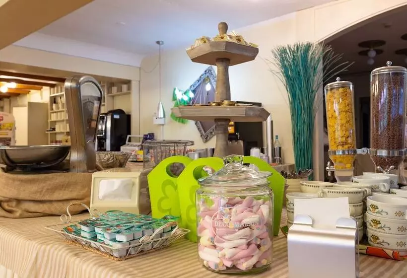 Отель West Garda