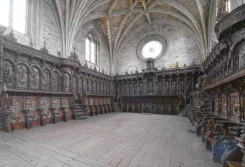 Parador De Turismo De León