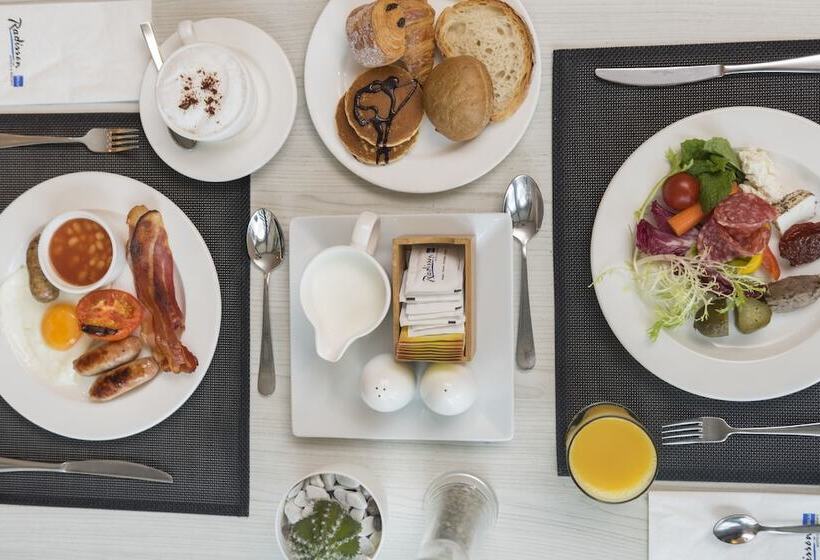 Radisson Blu Resort, Malta St. Julian S