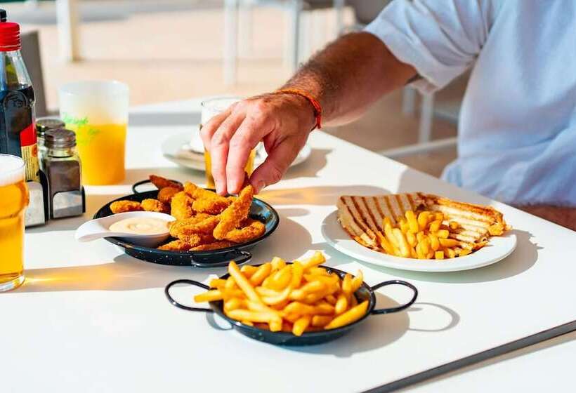 Seth Mestral & Llebeig