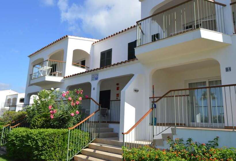 Seth Mestral & Llebeig