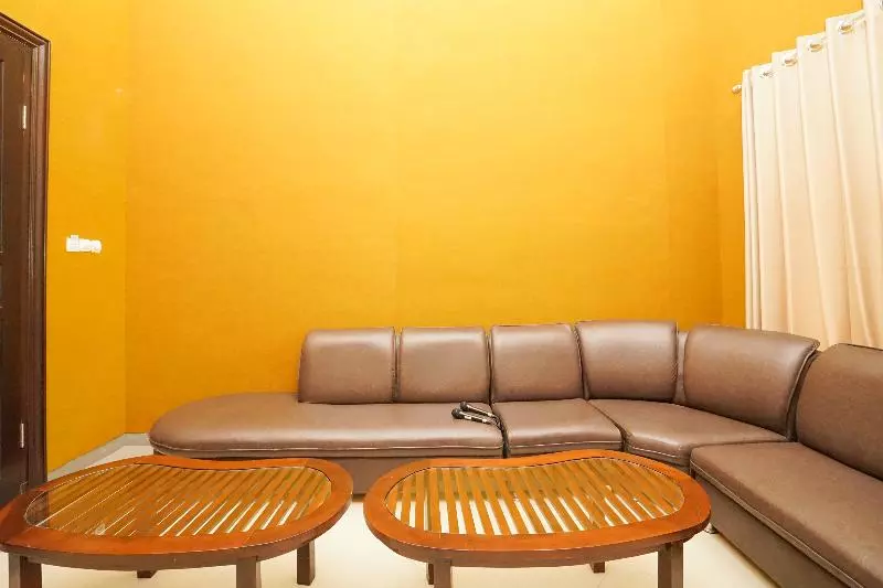 Hotel Avila Ketapan Rame