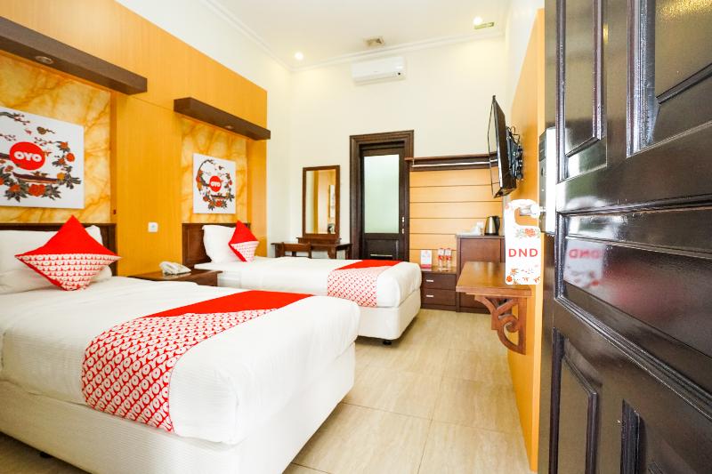 Hotel Avila Ketapan Rame