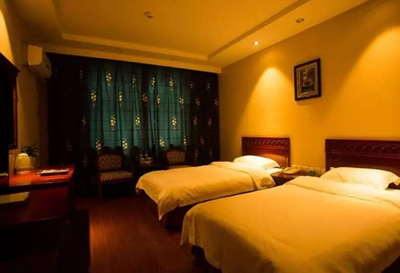 ホテル Greentree Aliiance Weifang Zhucheng Heping Street Huayang