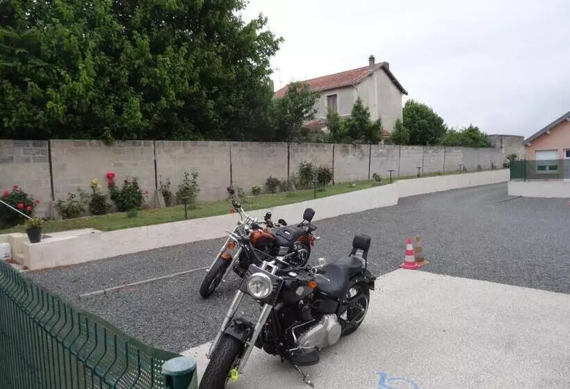 Hotelli Boutique Hôtel D Orbigny Chatelaillon   La Rochelle