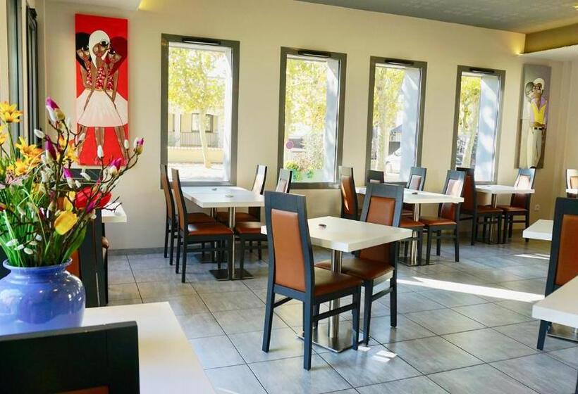 ホテル Boutique Hôtel D Orbigny Chatelaillon   La Rochelle