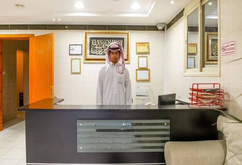 فندق Oyo 492 Rose Plaza For Housing Units