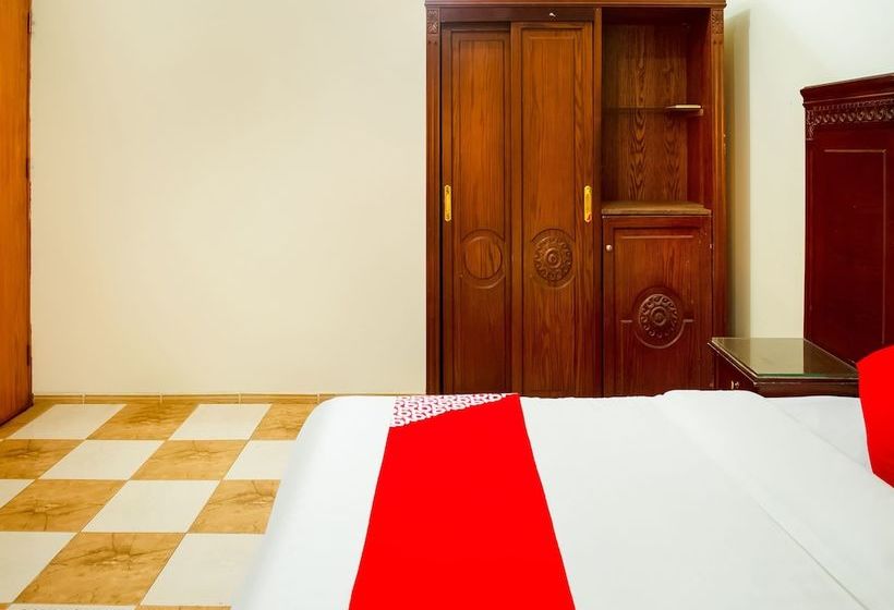 فندق Oyo 492 Rose Plaza For Housing Units