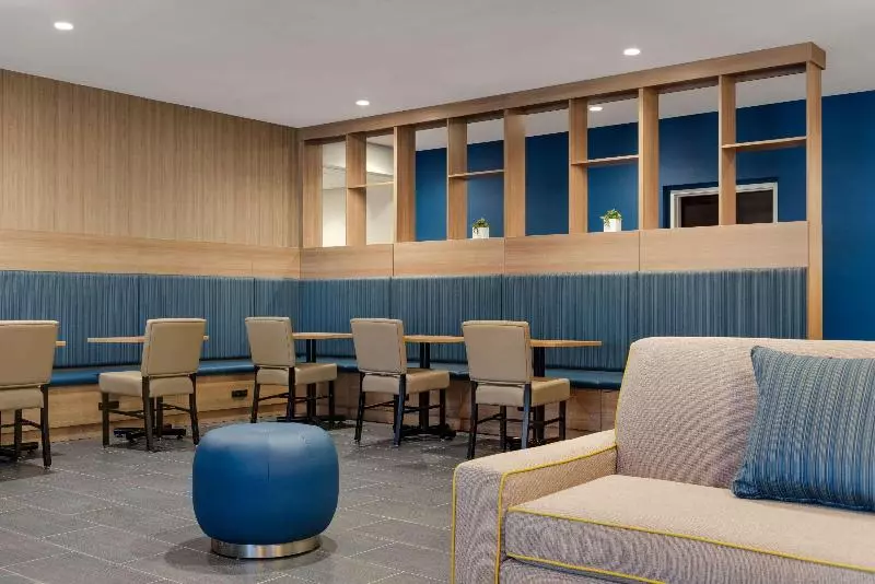 Microtel Inn & Suites By Wyndham Gambrills