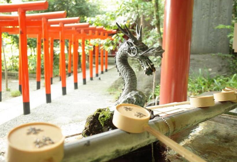 فندق صغير Bnb+atami Resort