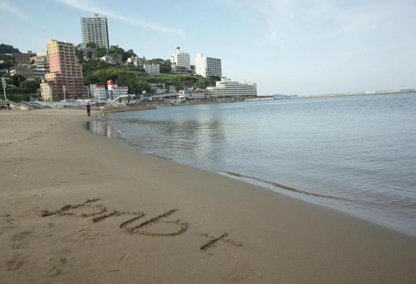 فندق صغير Bnb+atami Resort