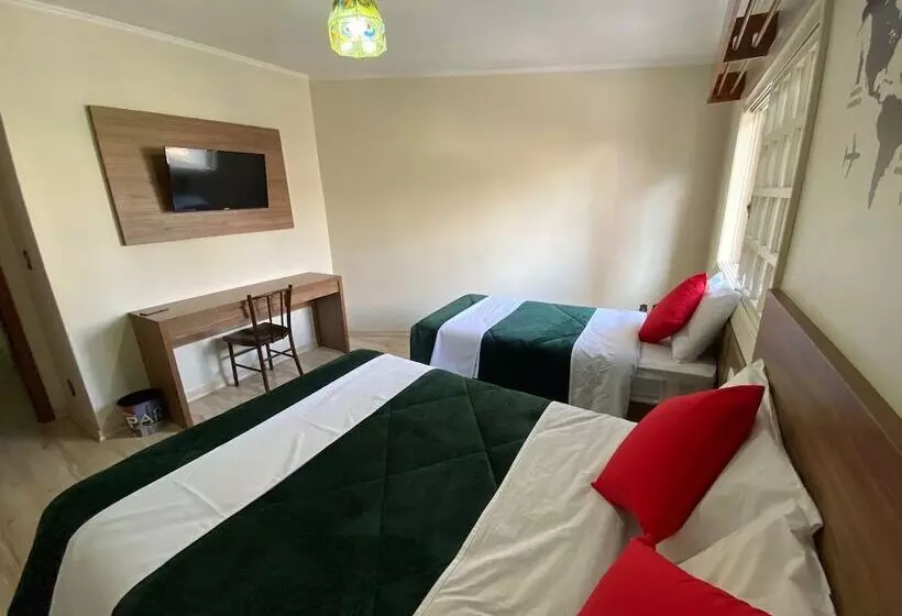 Casa Do Rogerio Hostel   Unidade Shopping