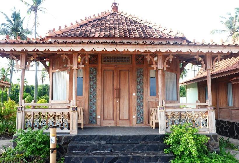 Hotel Blue Harbor Beachfront Villas & Resto