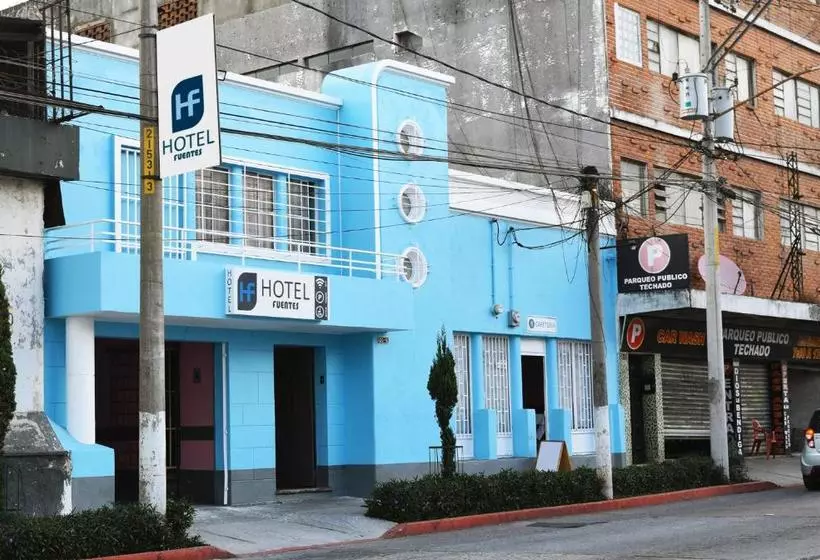 هتل Fuentes