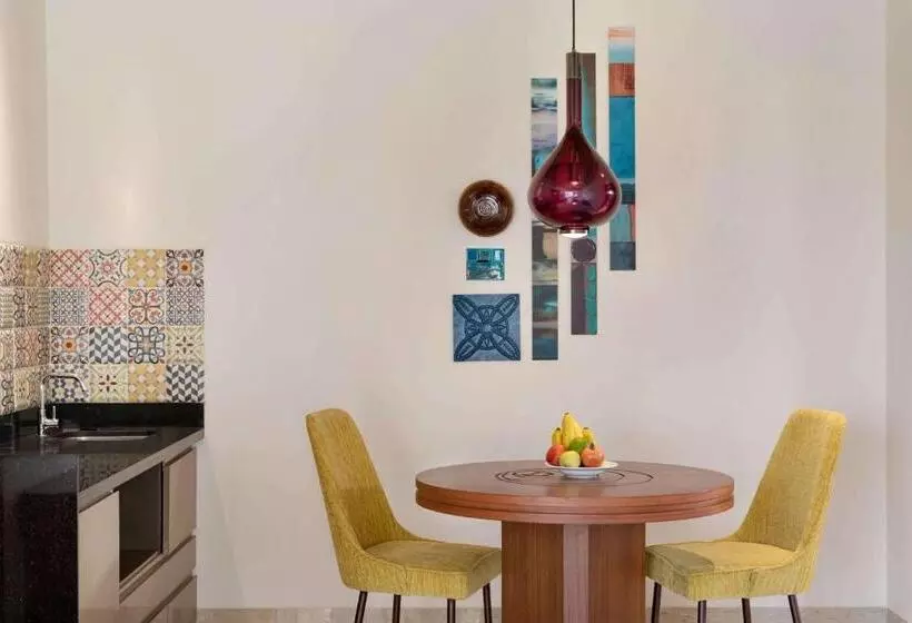 Hotelli Hawthorn Suites By Wyndham Dwarka