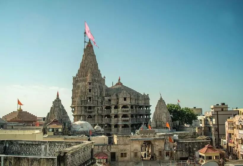 Hotelli Hawthorn Suites By Wyndham Dwarka