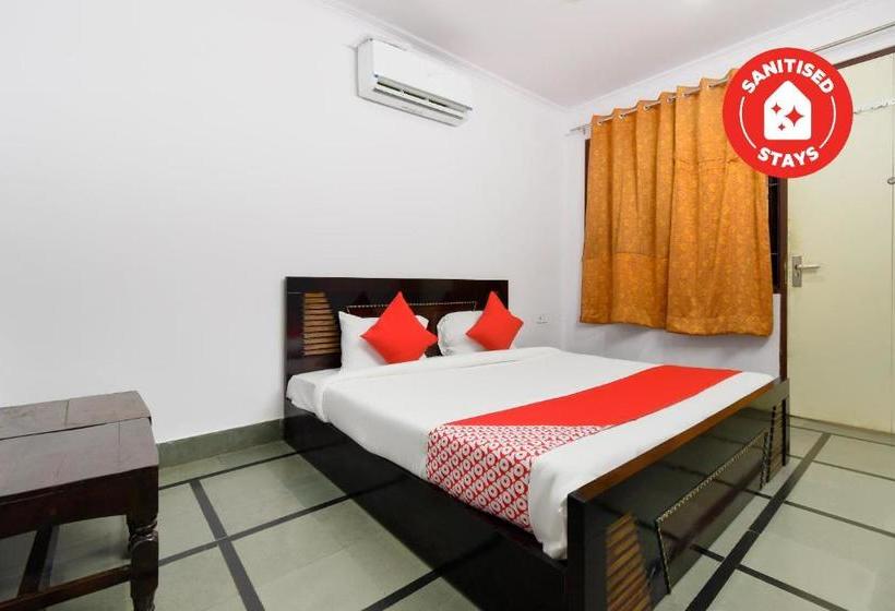 Hotell Oyo 73007 Raj Geet Palace