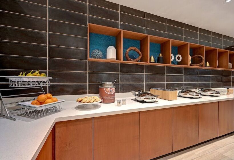 فندق Springhill Suites By Marriott Albuquerque University Area