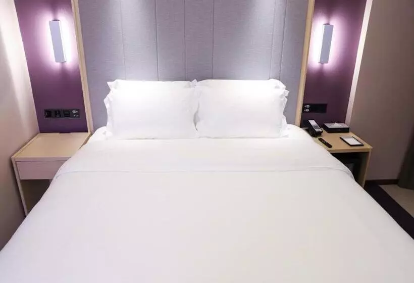 Lavande Hotels Shenzhen North Station Longhua Foxconn Headquarters