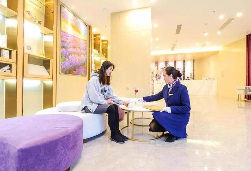 Lavande Hotels·chengdu Xinjin