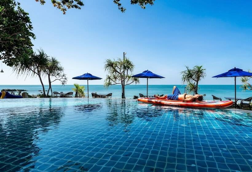 Nirvana Beach Resort, Koh Lanta Sha Extra Plus