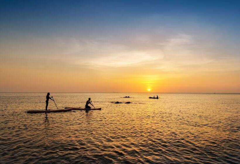 Nirvana Beach Resort, Koh Lanta Sha Extra Plus
