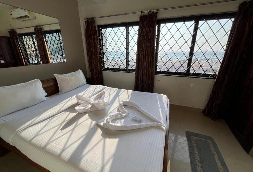 膳宿费 Baga Beach Sunset