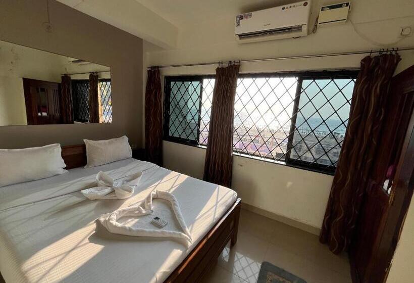 膳宿费 Baga Beach Sunset