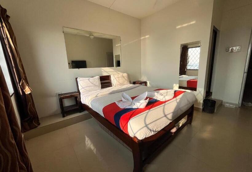 膳宿费 Baga Beach Sunset