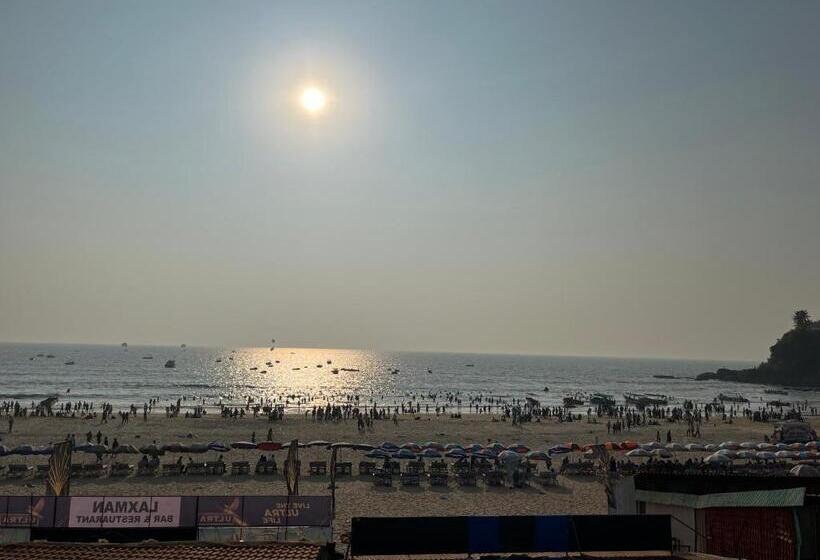 膳宿费 Baga Beach Sunset