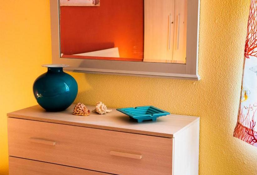 بنسيون Camerealmare