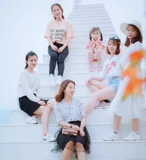 هاستل Sunflower Nhật Lệ