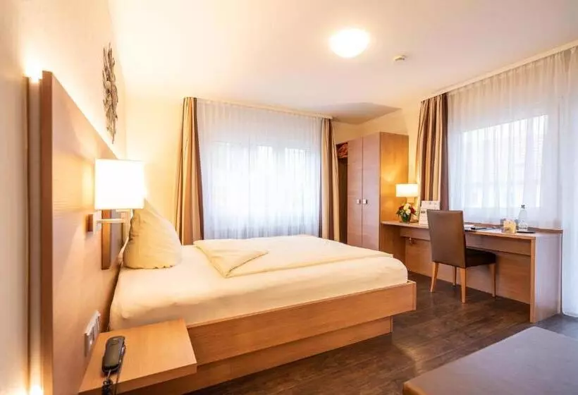 Hotelli Gasthaus Adler