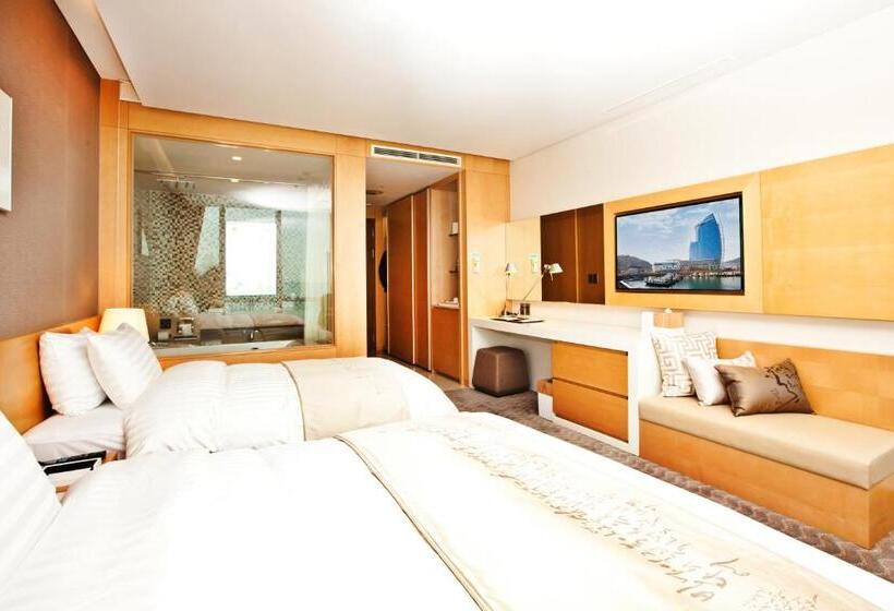 Hotel Sono Calm Yeosu