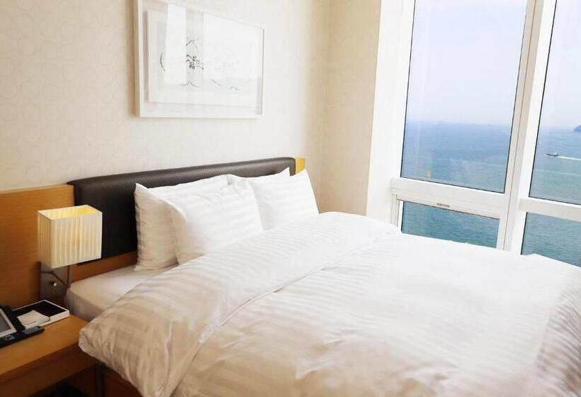 Hotel Sono Calm Yeosu