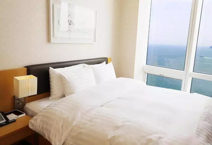 ホテル Sono Calm Yeosu