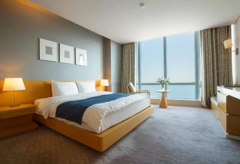 ホテル Sono Calm Yeosu