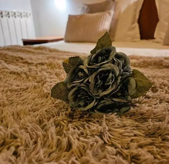 Majatalo Guest House Karov   2 Stars