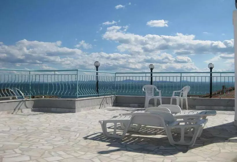 پانسیون Stella Di Mare Guest House