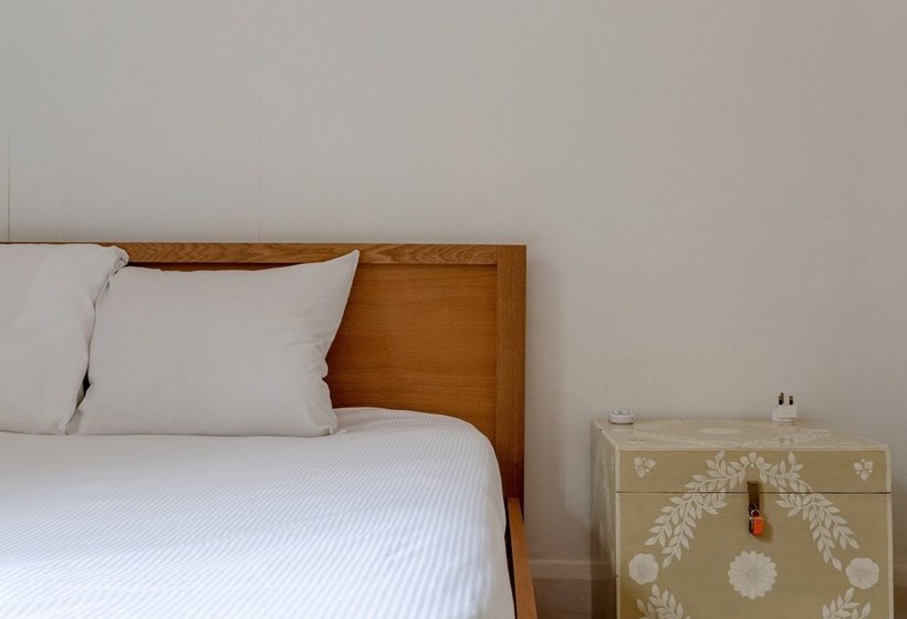 Cosy Cottage With Large Garden