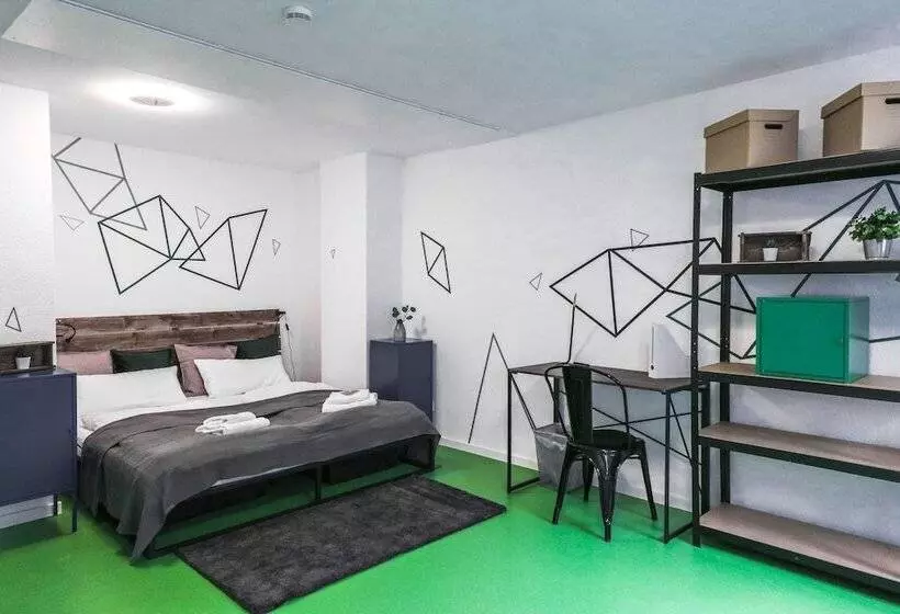 Designer Dorm Room For 4   Hostel