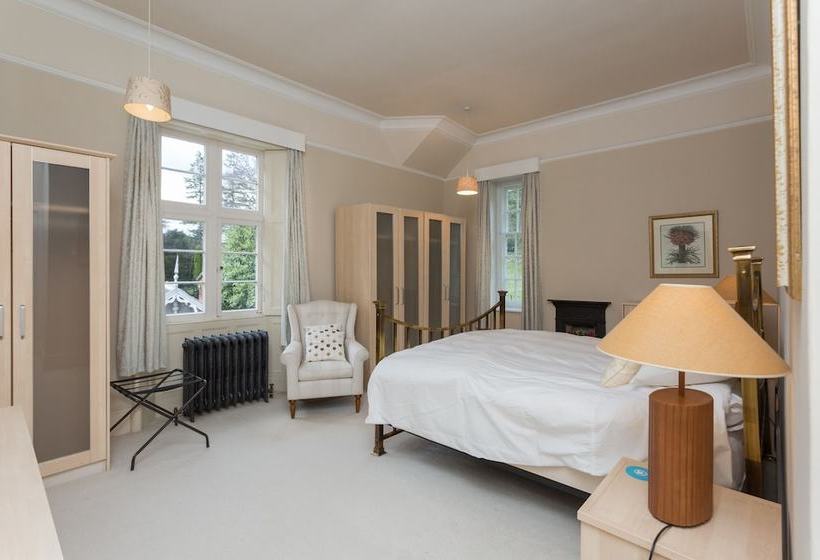 Hotel The Lake Lodge