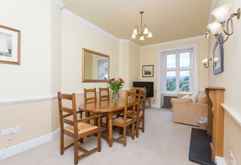 Hotel The Lake Lodge